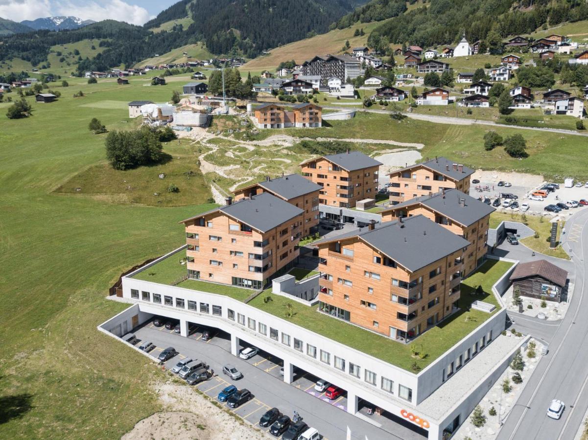 Catrina Resort Disentis Bagian luar foto