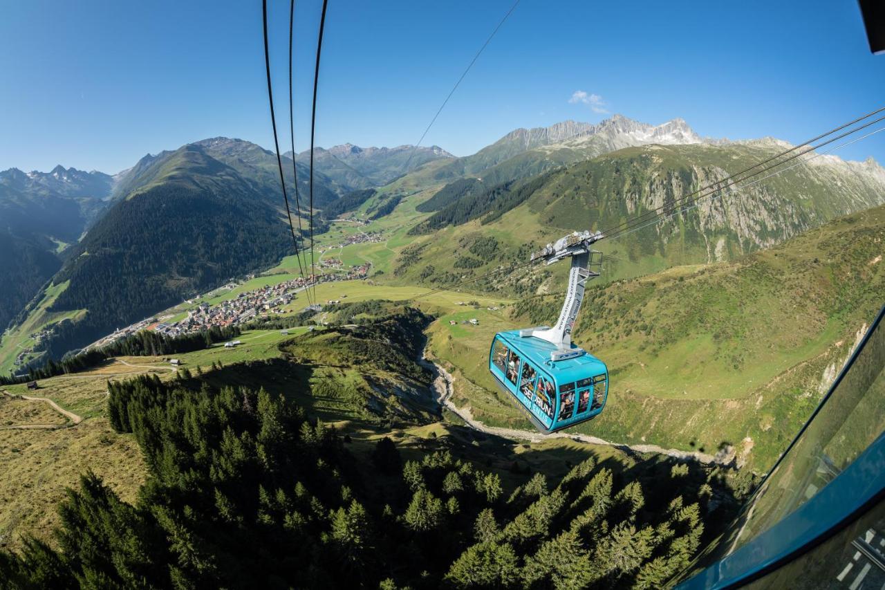 Catrina Resort Disentis Bagian luar foto