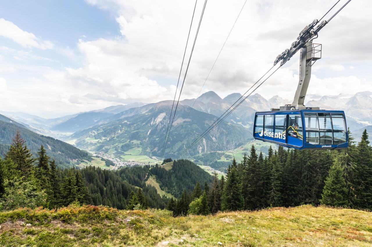 Catrina Resort Disentis Bagian luar foto