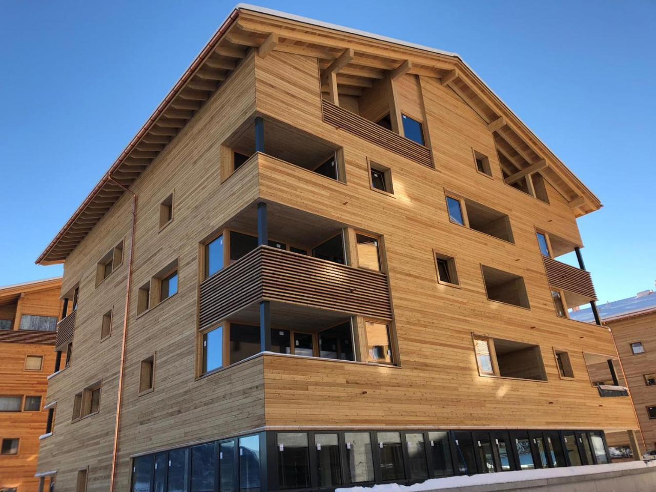 Catrina Resort Disentis Bagian luar foto