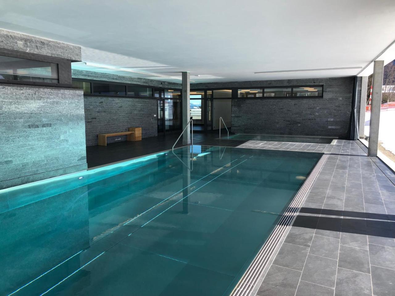 Catrina Resort Disentis Bagian luar foto
