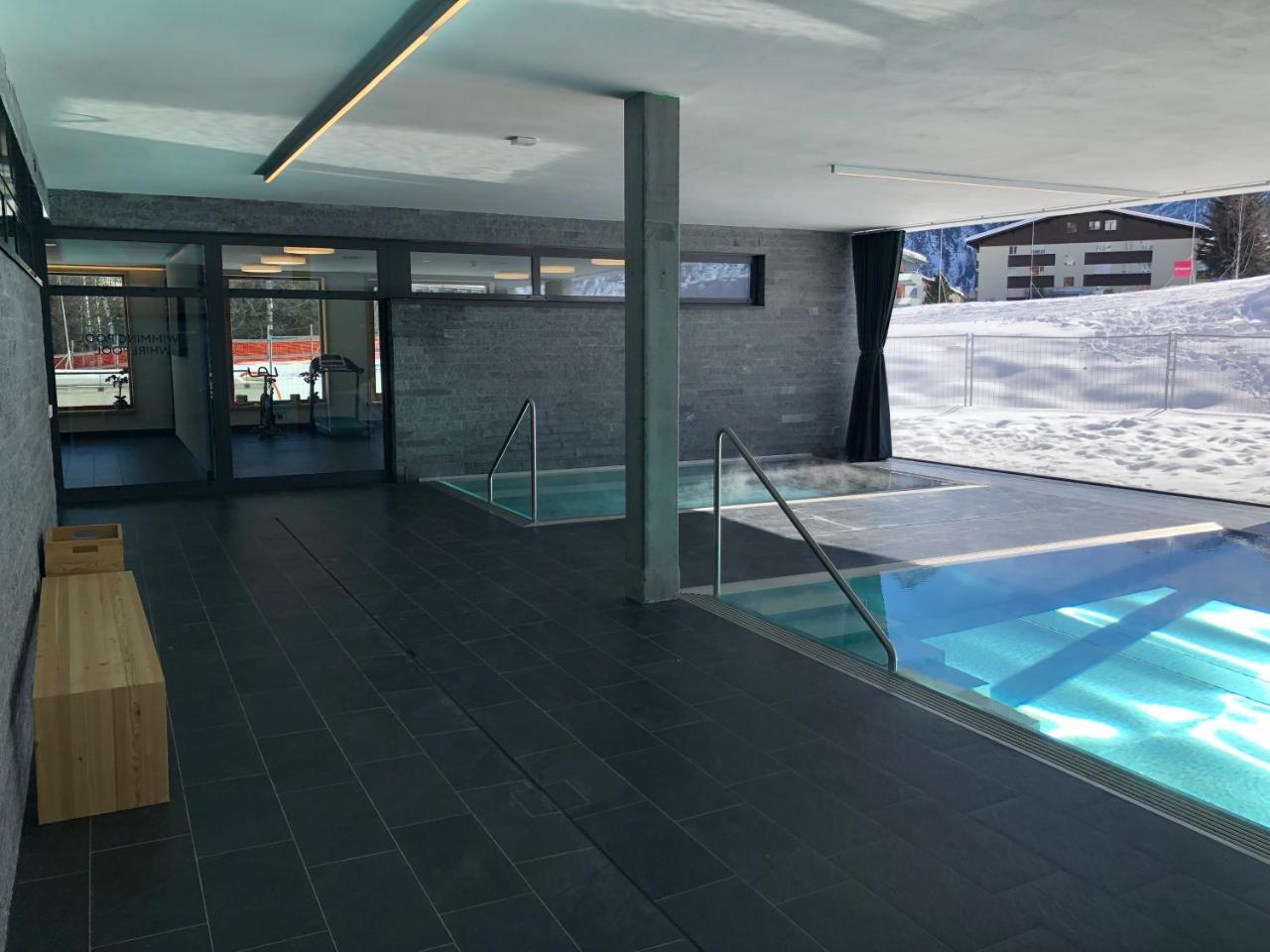 Catrina Resort Disentis Bagian luar foto