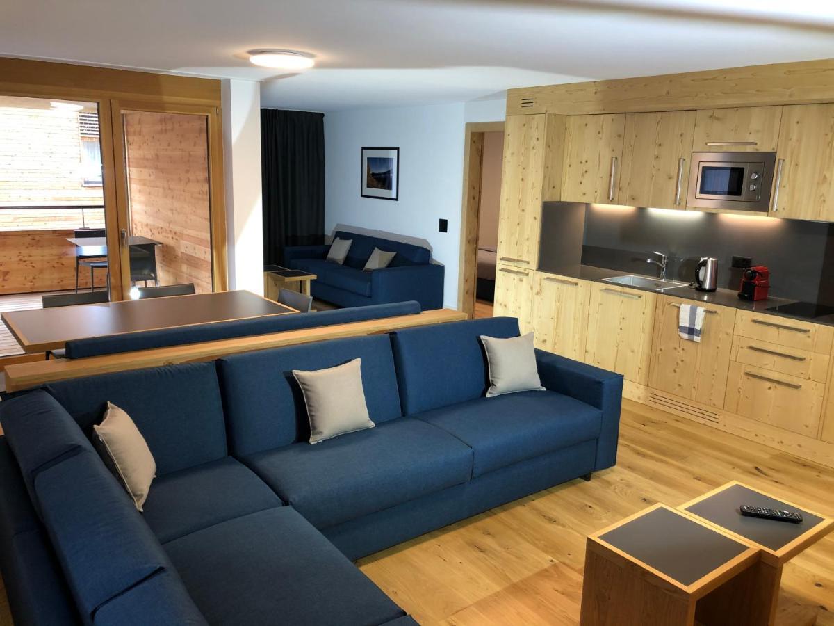 Catrina Resort Disentis Bagian luar foto