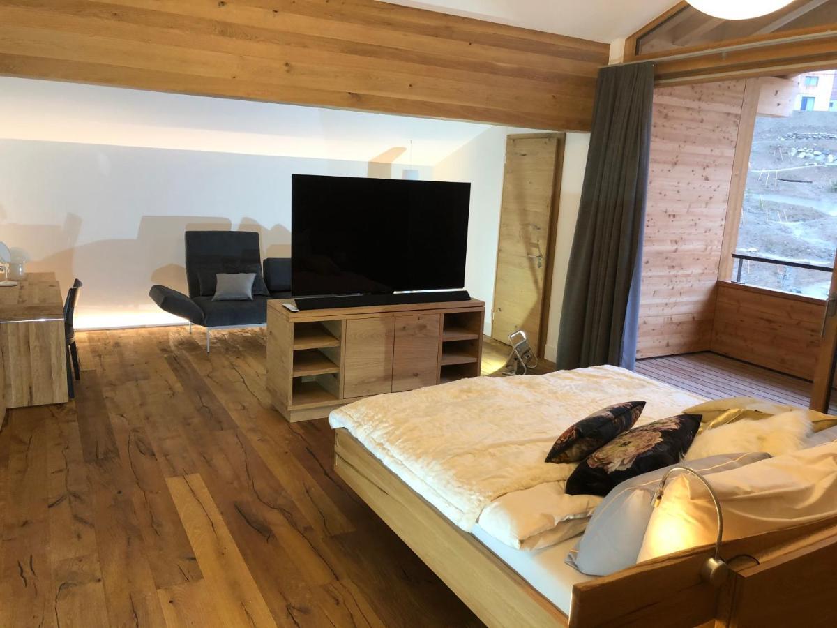 Catrina Resort Disentis Bagian luar foto